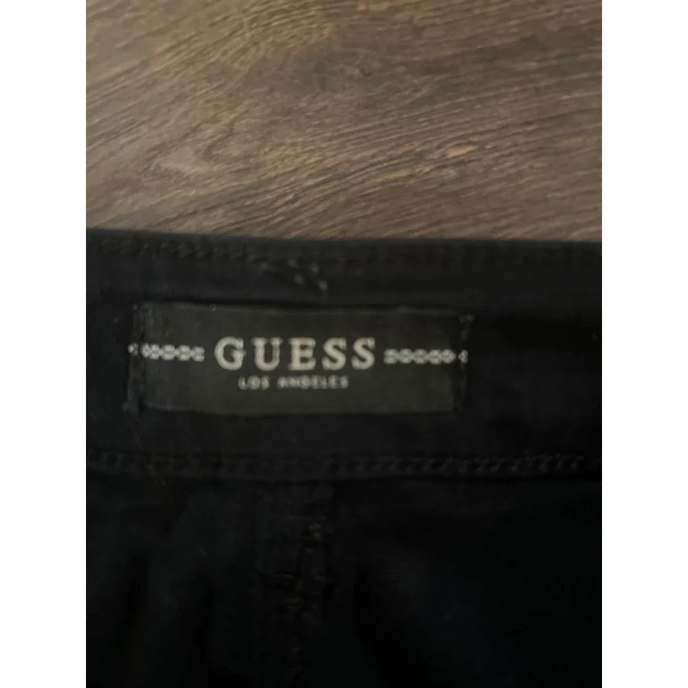 Guess Black Denim Button Front Mini Skirt Raw‎ Hem  Size Medium Women